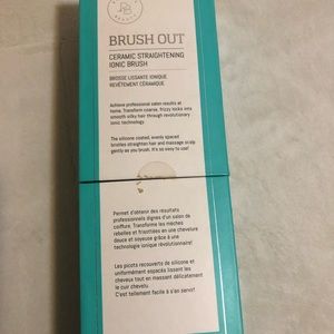 Ceramic straightener used once